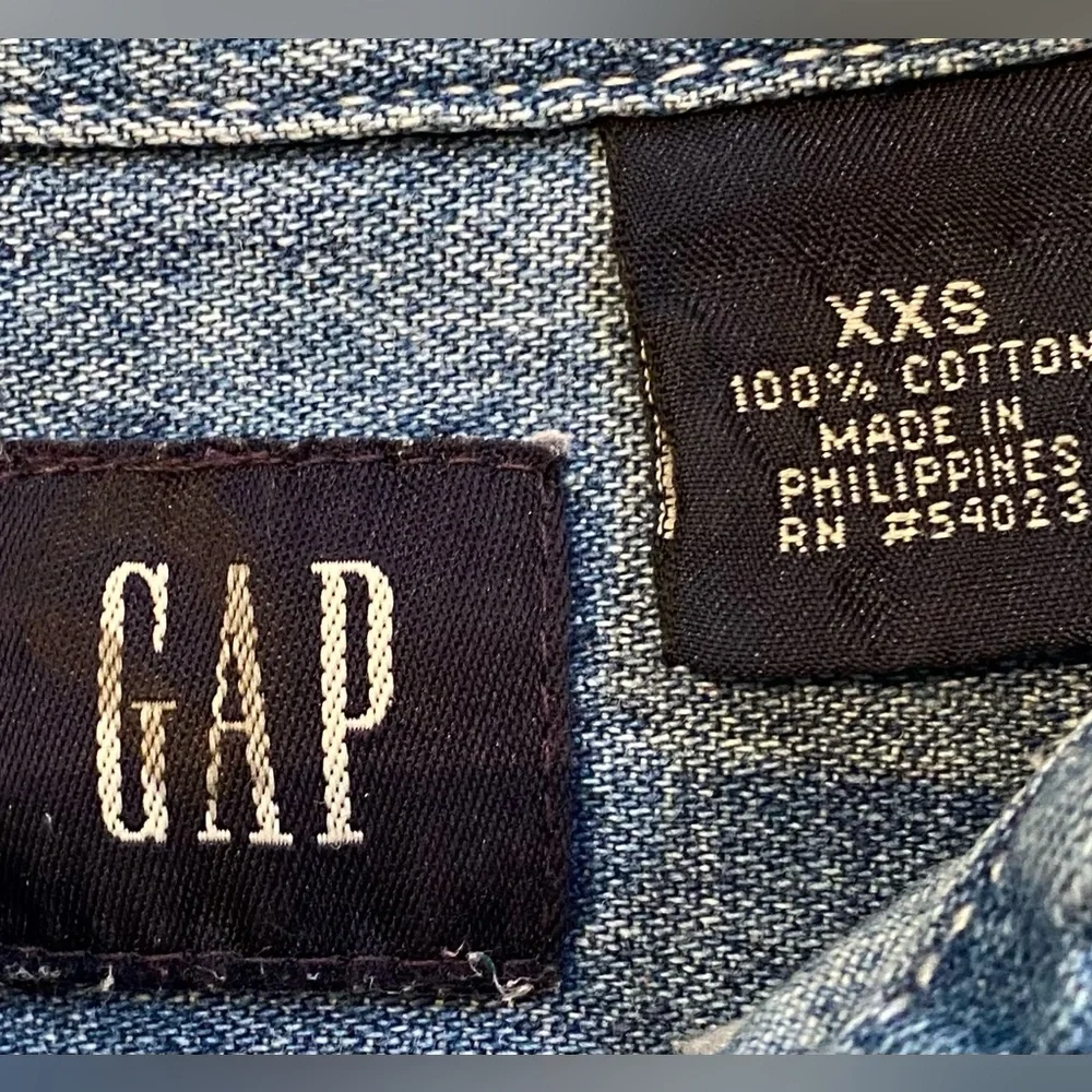 Vintage Gap Kid’s Unisex‎ XXS Heavy Cotton Denim Button Down